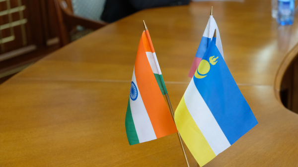 Глава Бурятии и Генконсул Индии обсудили перспективы сотрудничества двух республик