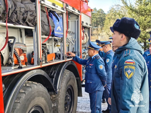 В Бурятии сотрудники МЧС России поделились опытом со спасателями из Монголии 