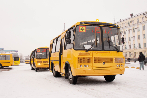 Школы Бурятии получили новые автобусы 